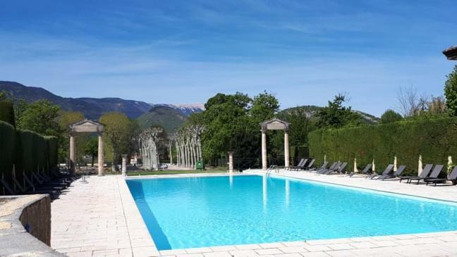 Appartement 7 Chateau Des Gipieres Montbrun-les-Bains Exterior foto